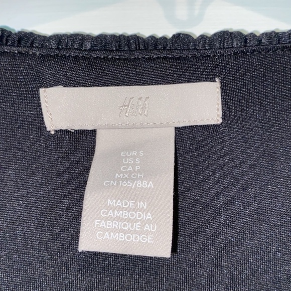 H&M black crinkle fabric faux wrap party dress size small - Picture 5 of 11